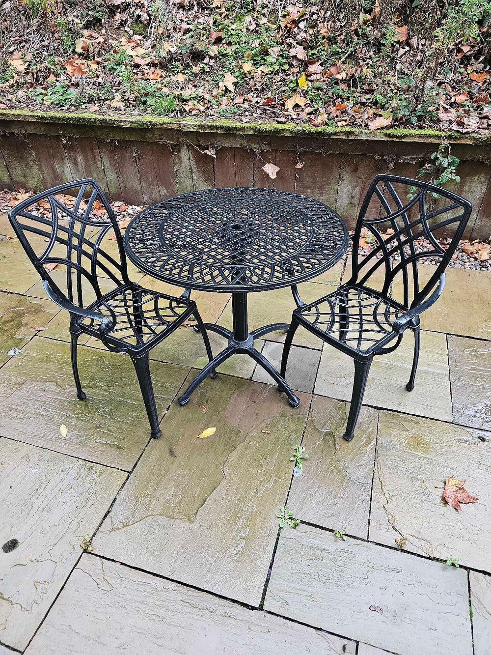 Lot 594: A Withniture 3 Piece Outdoor Bistro Patio Set