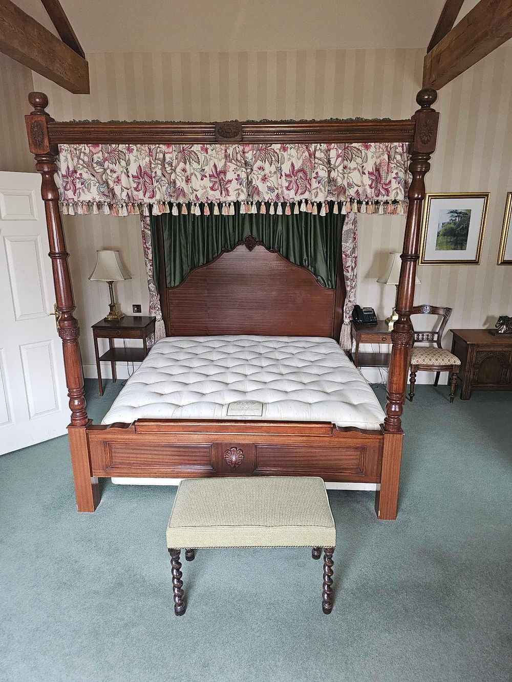 Lot 605a: A Victorian Style Mahogany Four-Poster Canopy Bed with VI-SPRING Mattress