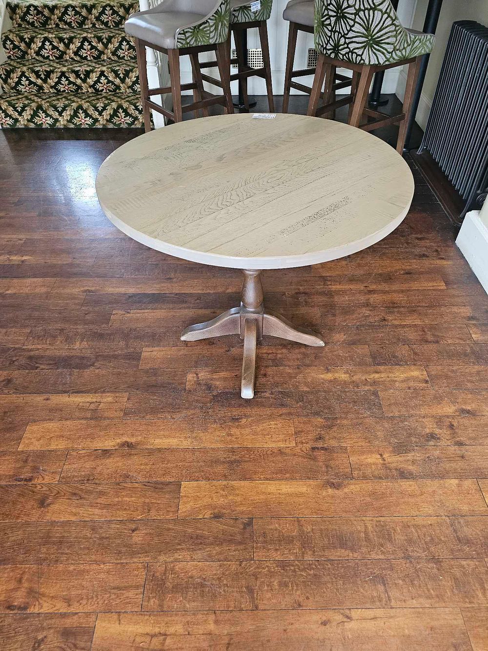 Lot 614: A Contemporary Style Whitewashed Pedestal Dining Table