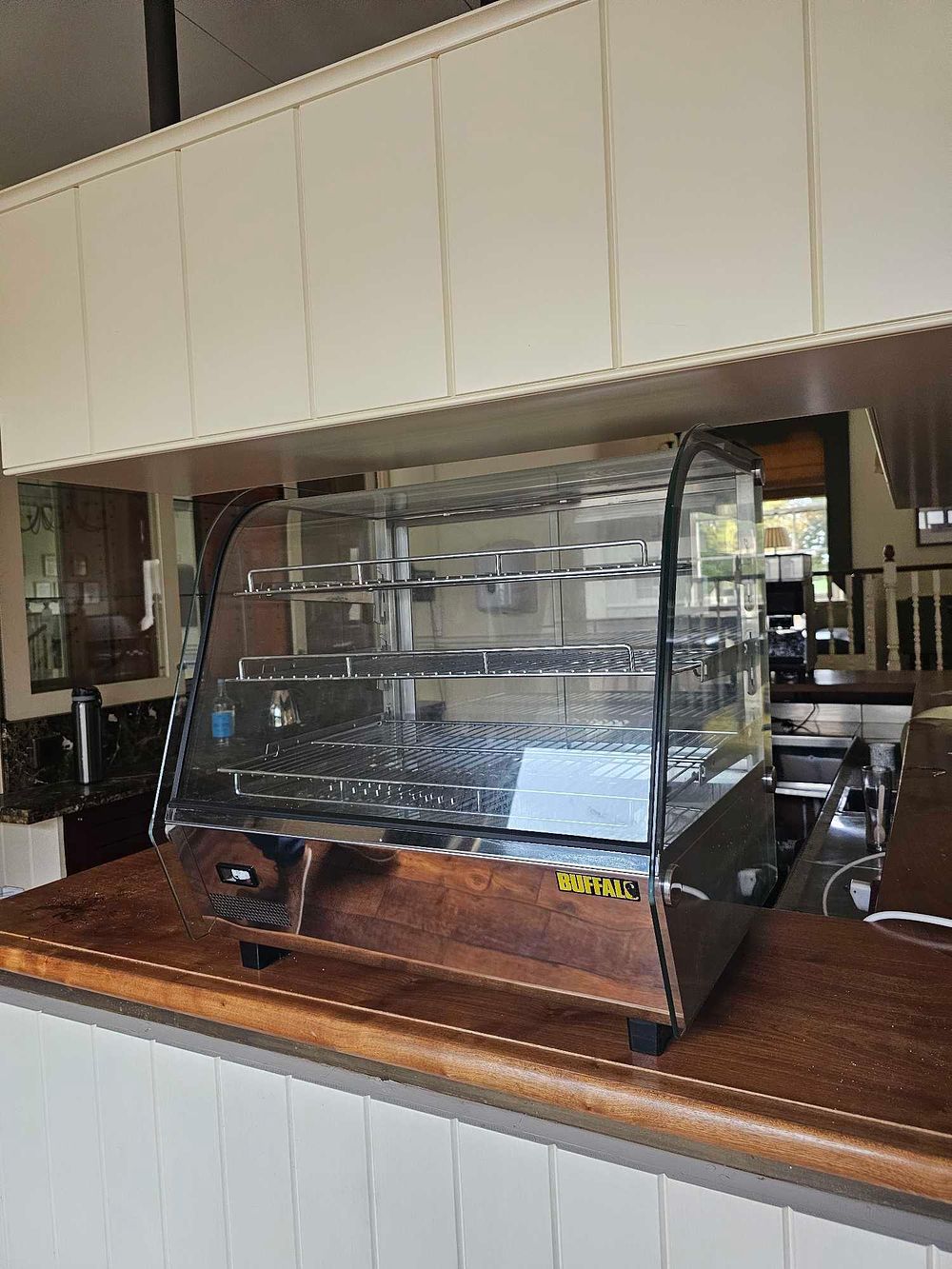 Lot 634: A Buffalo CD232 Countertop Heated Food Display