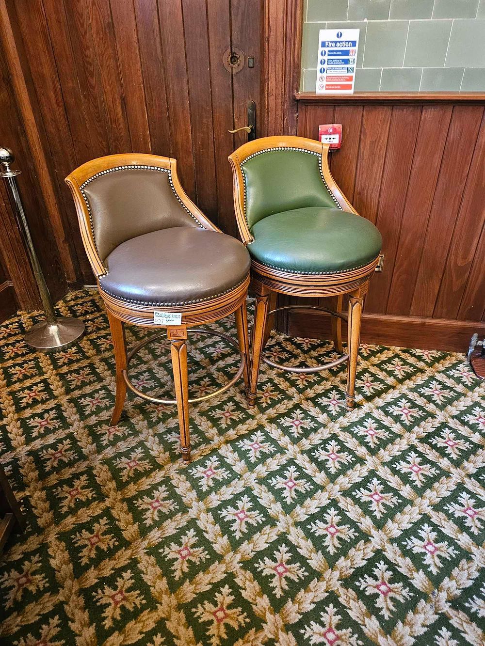 Lot 664: Frontgate 'Manchester' Swivel Bar Stool, Dark Taupe/Brown
