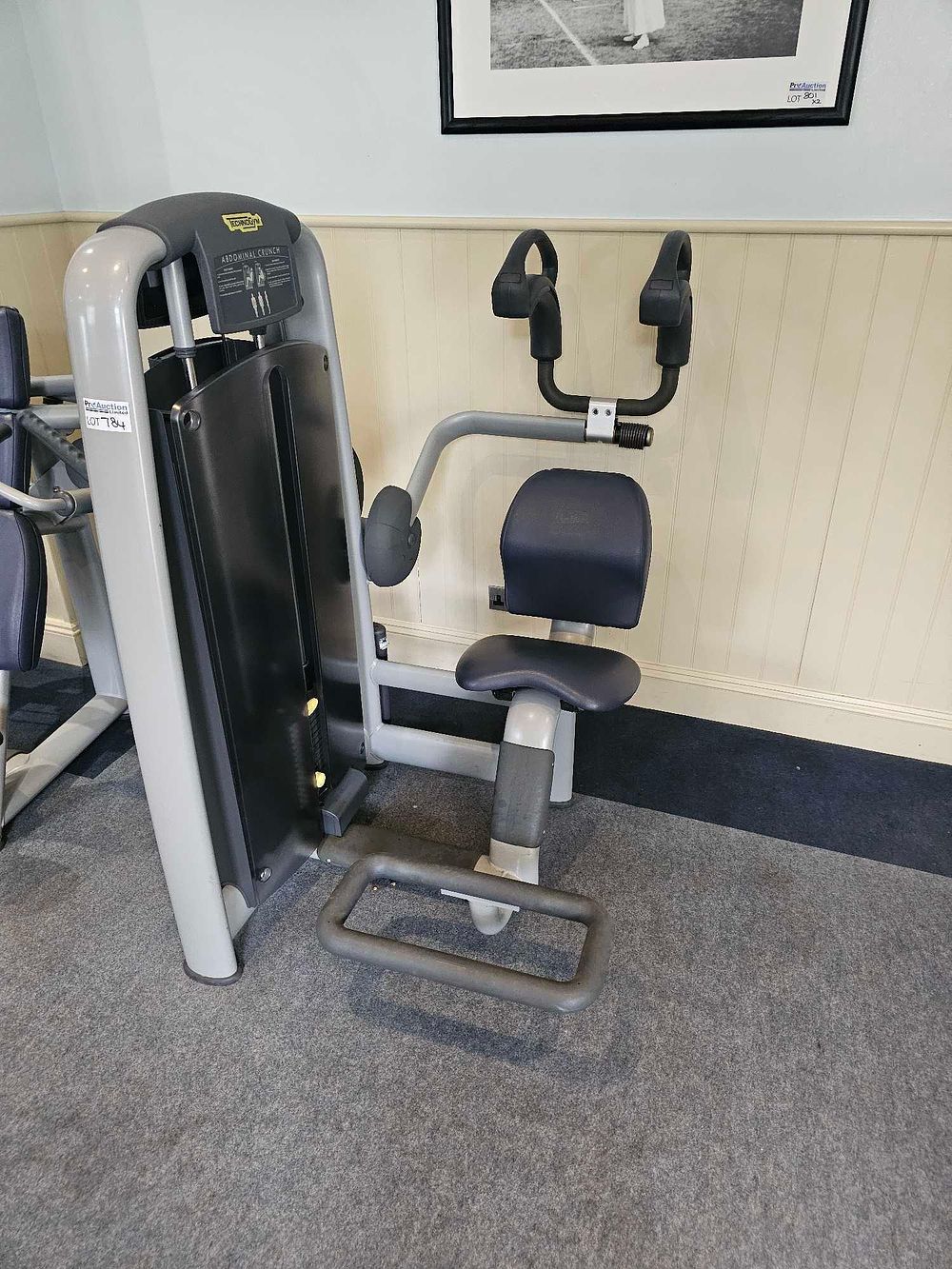 Lot 784: Technogym Selection Abdominal Crunch Fitness Machine