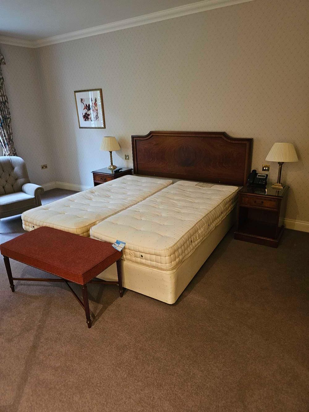 Lot 831: A Suite of Georgian/Regency Revival Style Hotel Room Furnishings, including Hypnos Mattresses