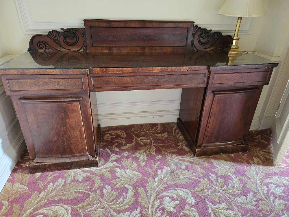 Lot 2029: A 19th Century Regency Mahogany Double Pedestal Sideboard
