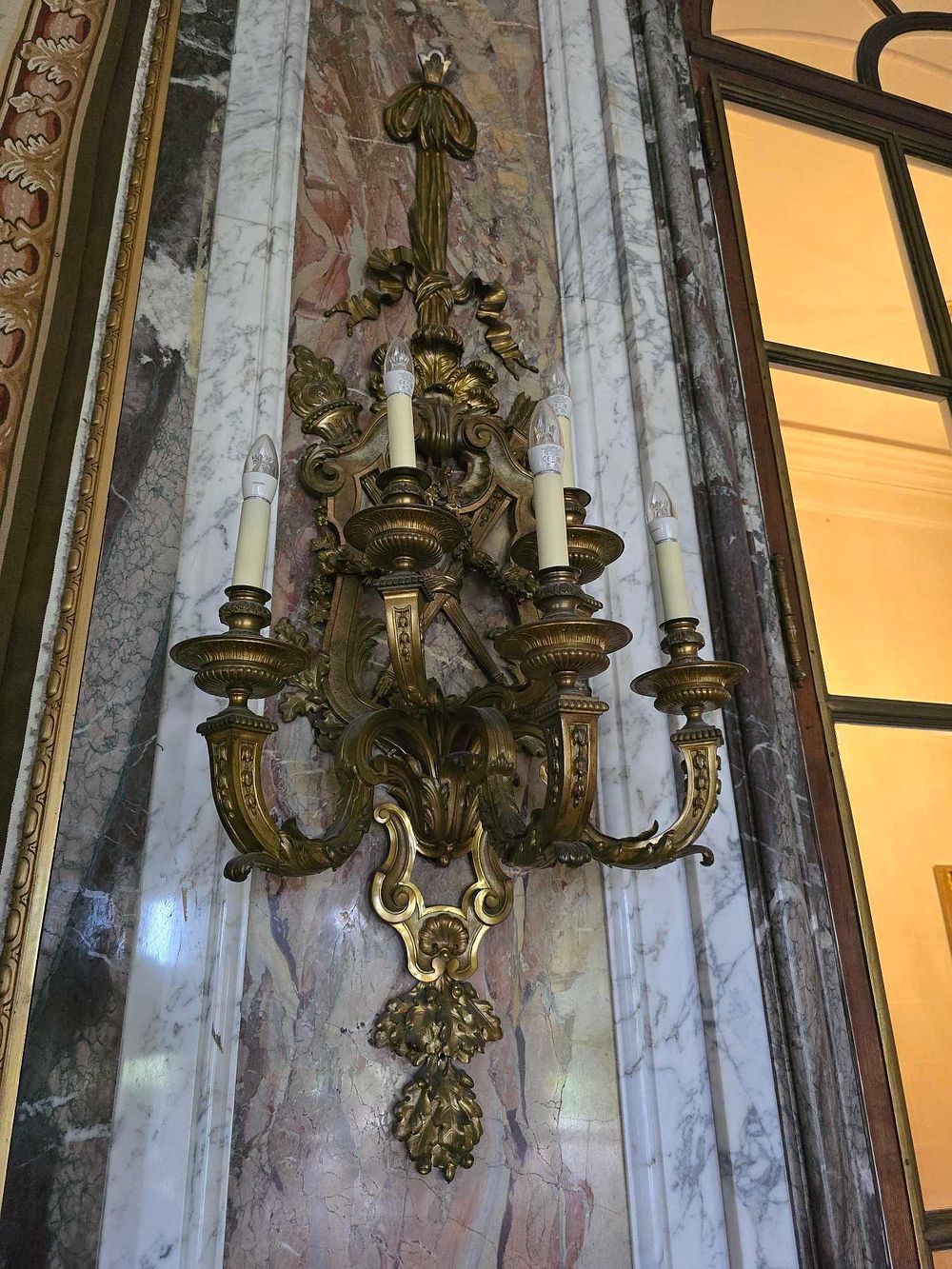 Lot 2056: A 19th Century Gilt Metal Four-Light Wall Sconce in Baroque/Rococo Revival Style