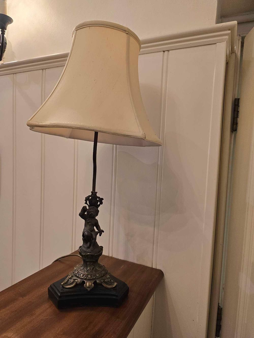 Lot 2181: A French Revival Style Bronze Cherub Table Lamp