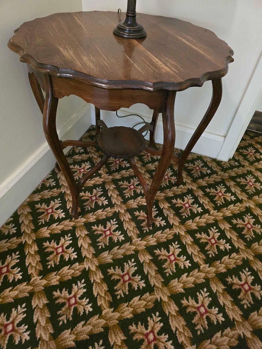 Lot 2198: Edwardian Mahogany Two-Tier Occasional Table with Scalloped Top