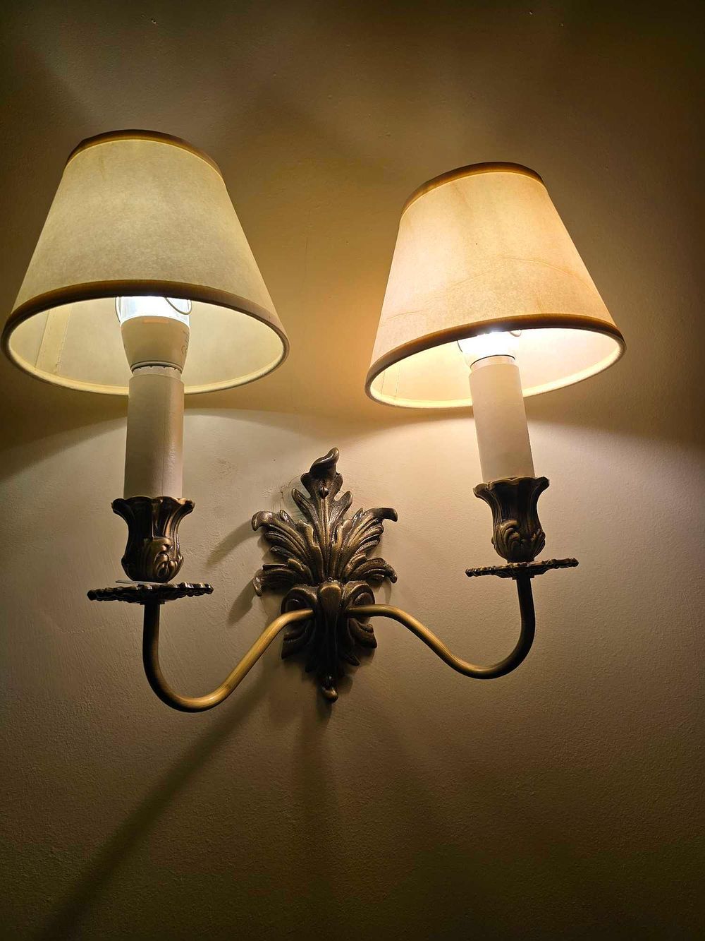 Lot 2223: A Traditional Style Brass Double-Arm Wall Sconce