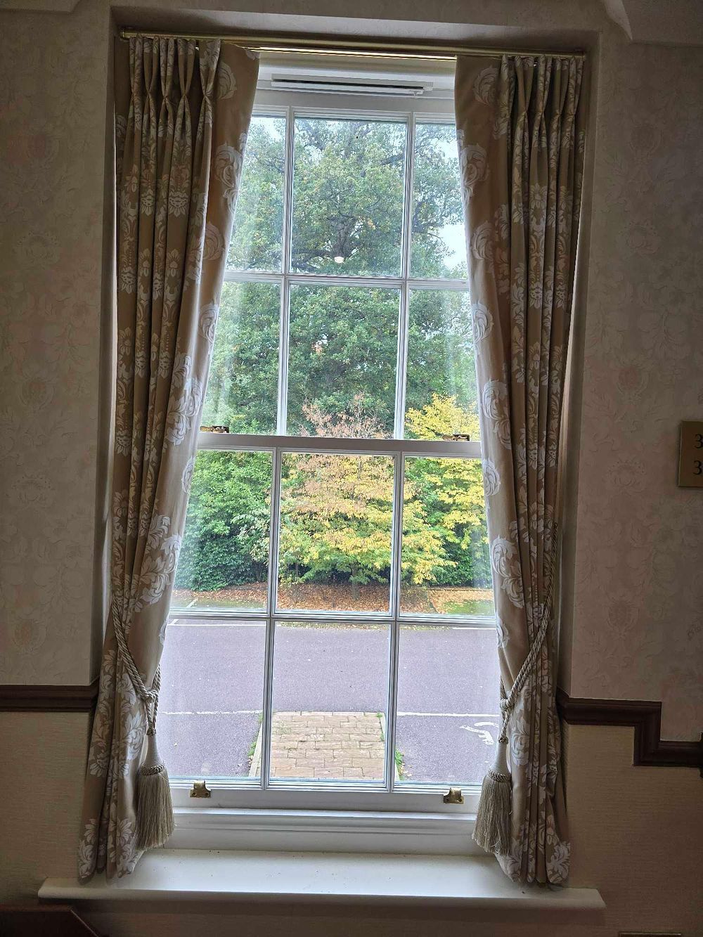 Lot 2241: A Pair of Traditional Woven Curtains with Foliate Damask Pattern