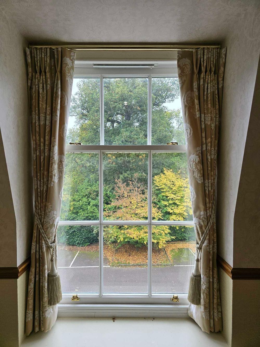 Lot 2243: A Pair of Classical Damask-Style Curtains with Tie-Backs