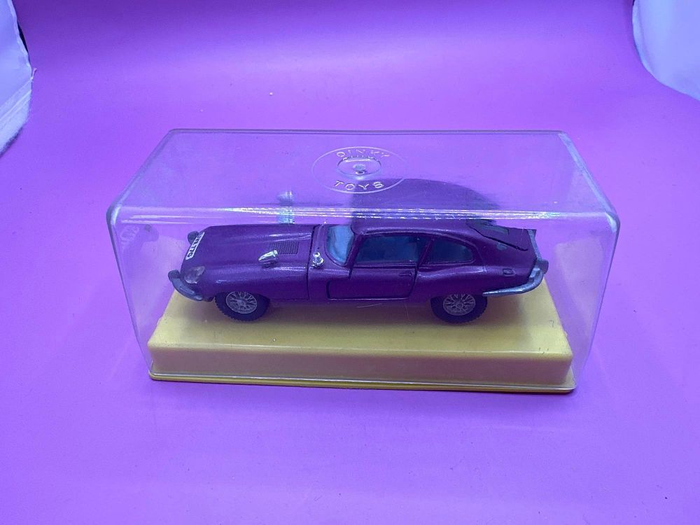 Lot 303: Dinky Toys Jaguar No 131.Â Issued 1975/76.Â Plastic Case.