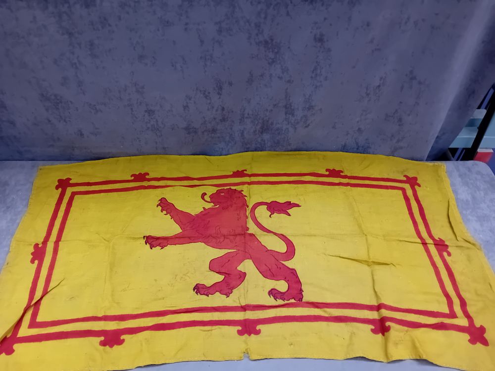 Lot 41: Scottish Royal Standard Rampant Lion Flag