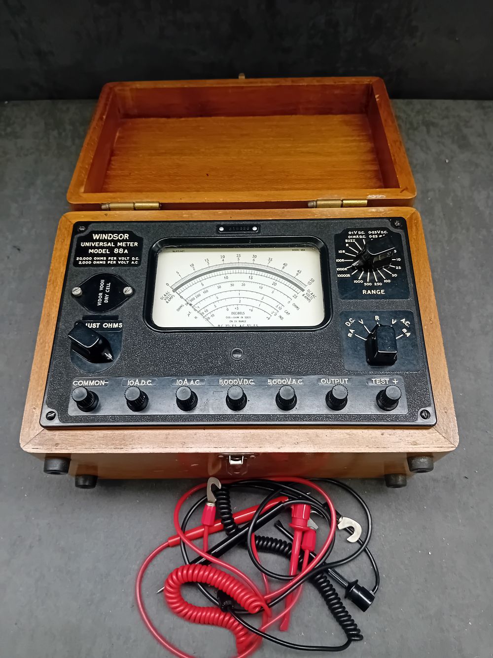 Lot 434: A Vintage Windsor Universal Meter, Model 88A, Boxed with Test Leads
