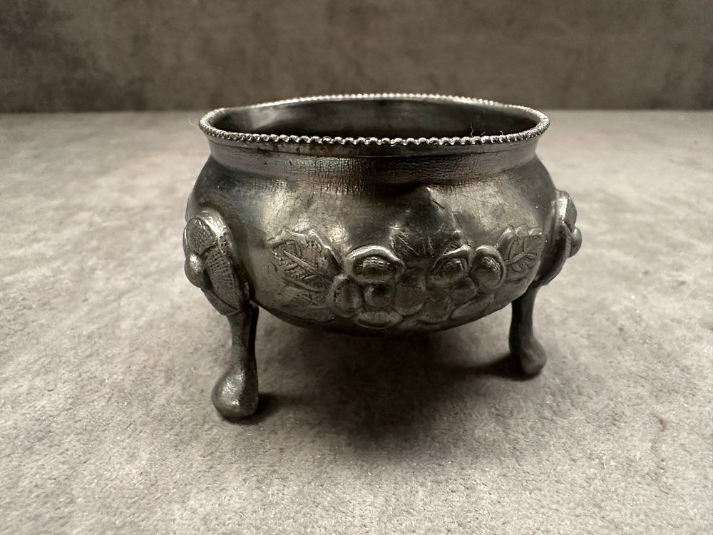 Lot 438: A Pewter Footed Salt Cellar with Floral Decoration