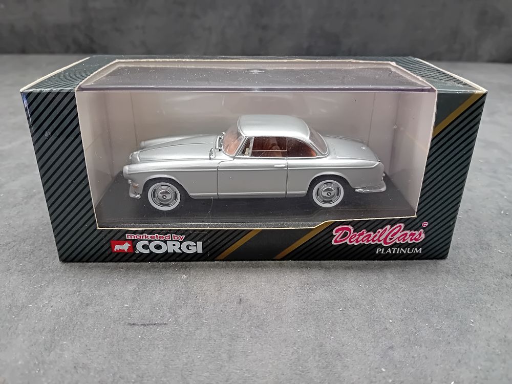 Lot 394: Detailcars Platinum BMW 503 Coupe 1959 Die-Cast Model Car, ART. 251, 1/43 Scale