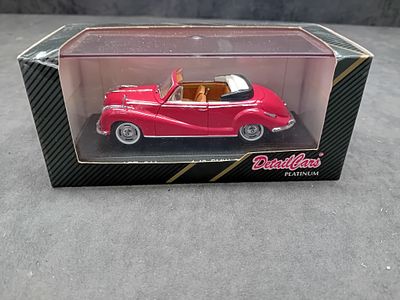 Lot 396 - DetailCars Platinum 1:43 BMW 502 Cabrio Di | Hammer