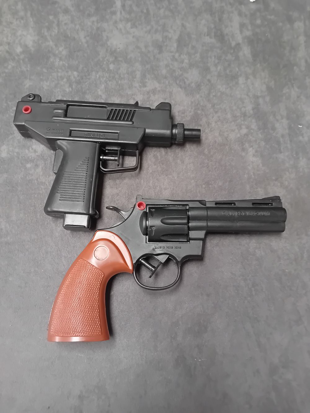 Lot 239: Lot of 2 vintage water guns  1 Imperial...