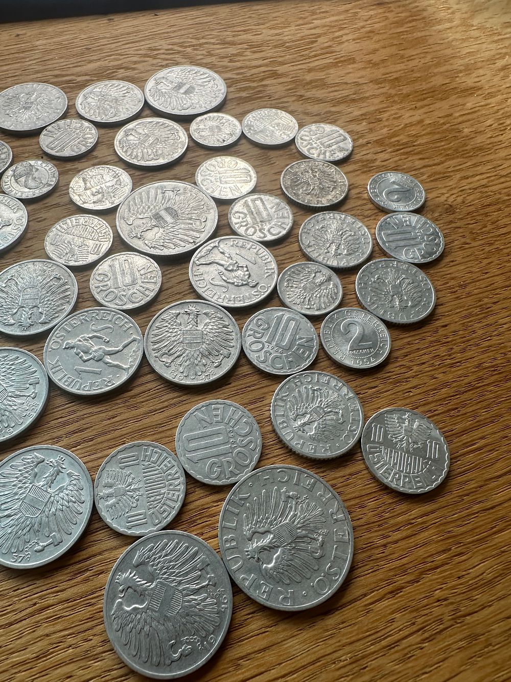 Lot 298: A Collection of 44 Austrian Mixed Groschen and Schilling Coins, Aluminium