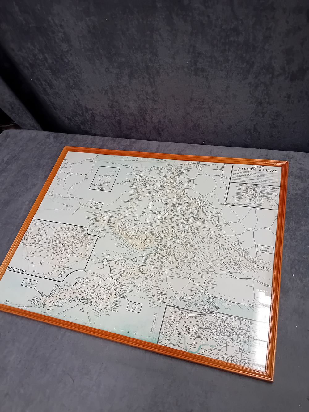 Lot 780: MAP OF SOUTH ENGLAND AND WALES WITH GREAT...