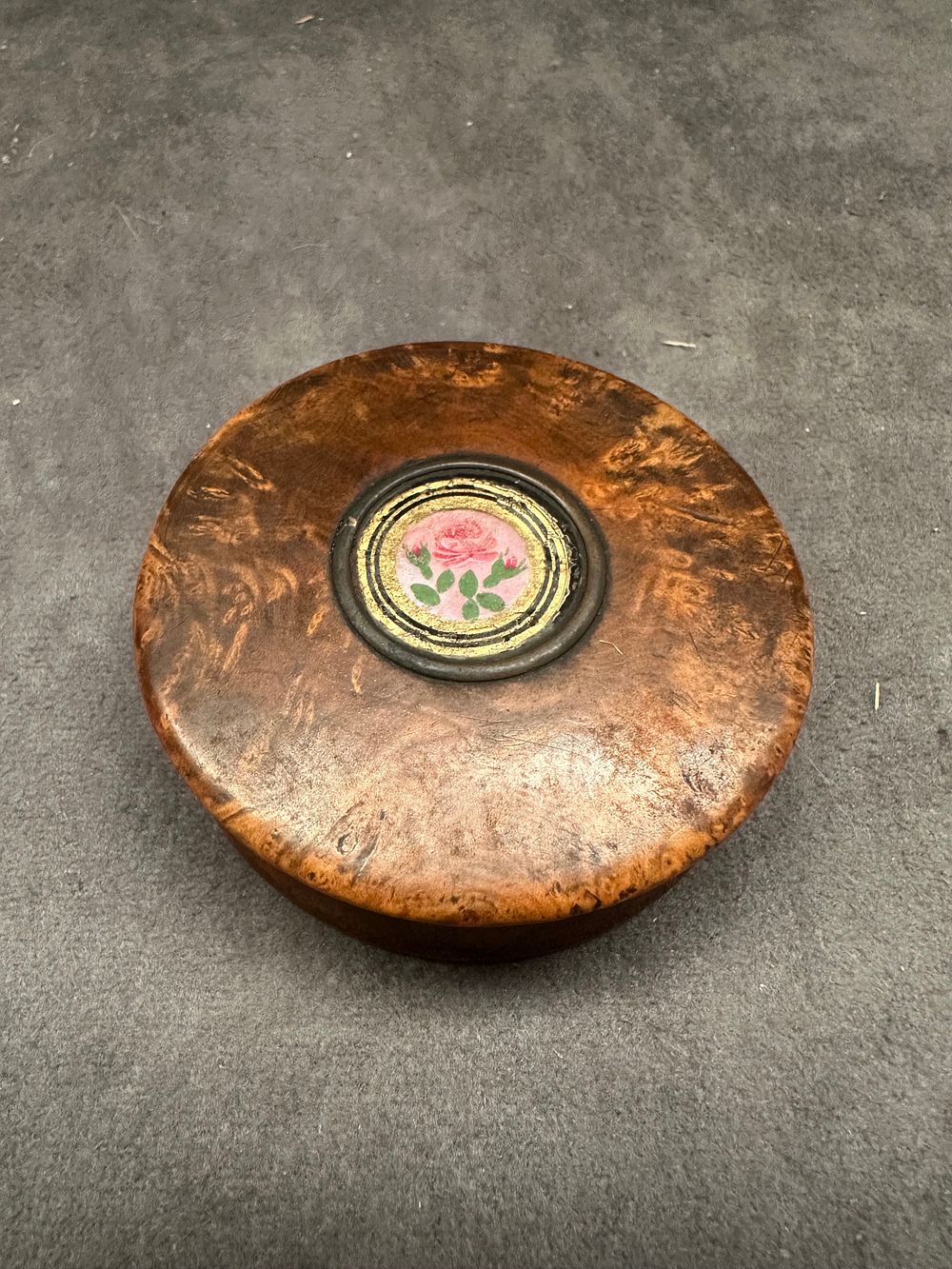 Lot 204: A Burl Wood and Tortoise Shell Box with Micro Mosaic Plaque