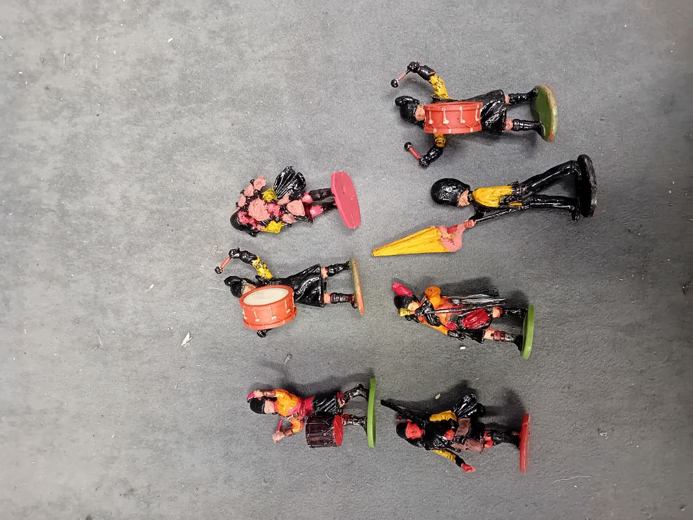 Lot 156: A Collection of (7) Hand-Painted Cast Metal Toy Figures, Scottish Highland Band and Parade Figures