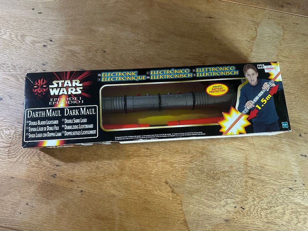Lot 169: Hasbro Star Wars Episode I Darth Maul Electronic Double-Bladed Lightsaber