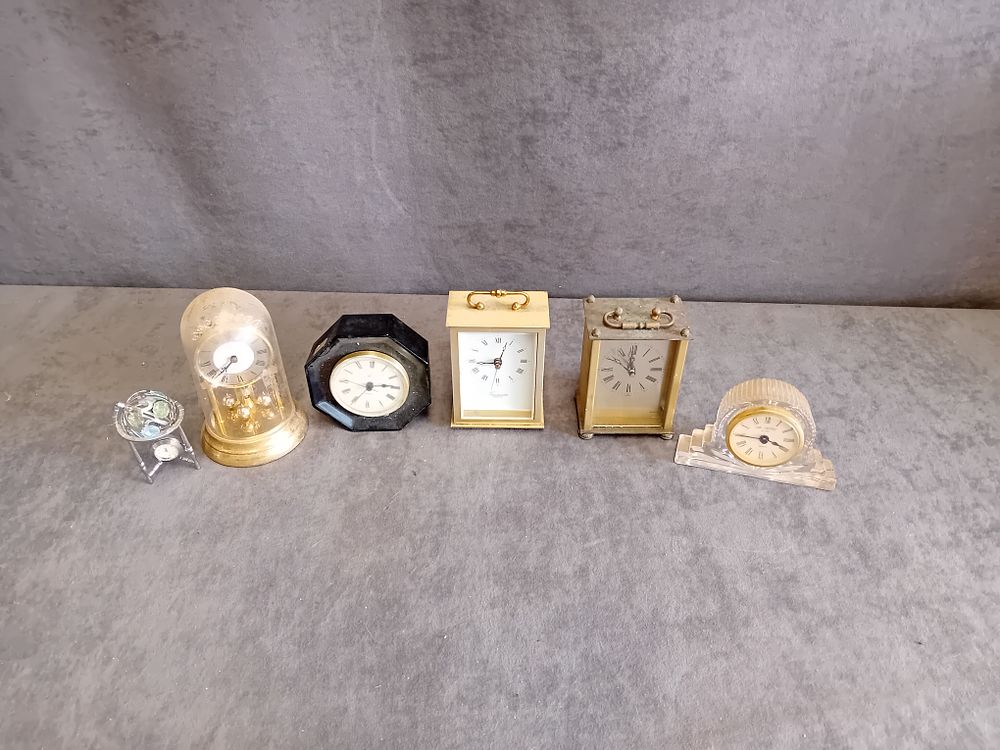 Lot 526: An Assortment of Quartz Desk and Mantel Clocks Including Saxon and Widdop