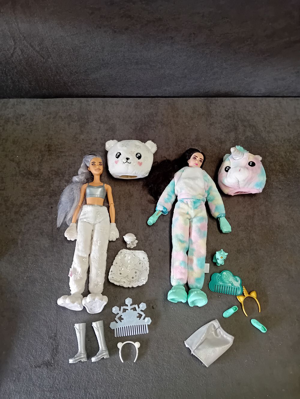 Lot 185: TWO BARBIE CUTIE REVEAL FANTASY SERIES DOLLS AND ACCESSORIES