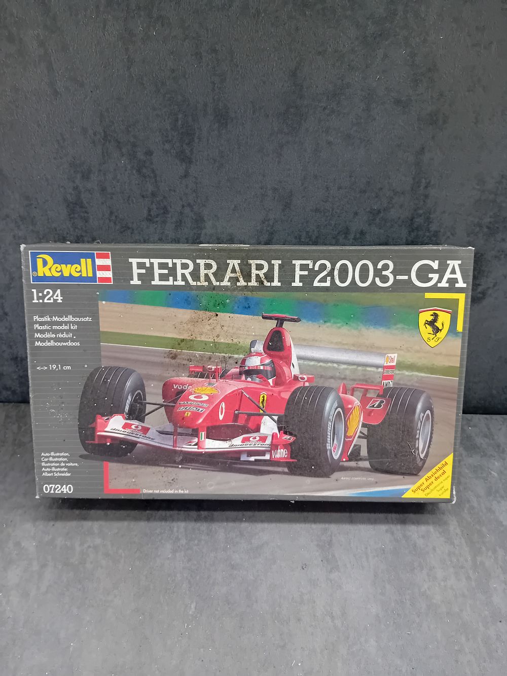 Lot 194: Revell Ferrari F2003-GA 1:24 Scale Plastic Model Kit, Unstarted
