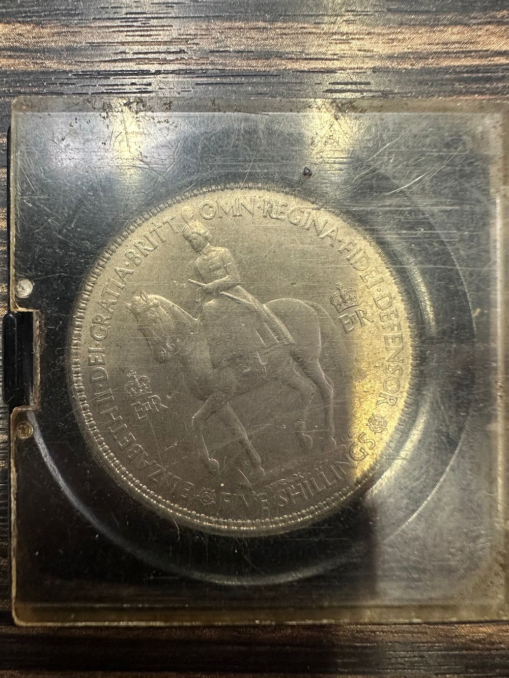 Lot 415: 1955 5 shilling coin in case 