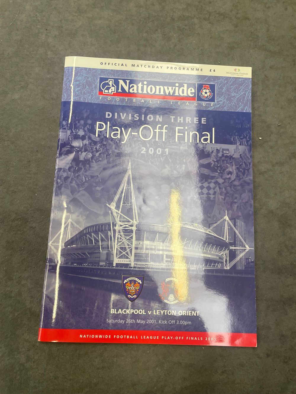 Lot 419: Nationwide football league division three playoff final 2001...