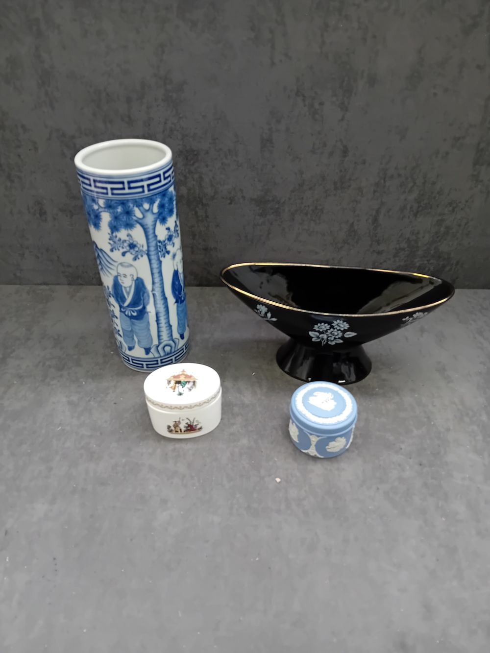 Lot 97: A Group of Decorative Ceramics, including Wedgwood, Royal Crown Derby, and Wade