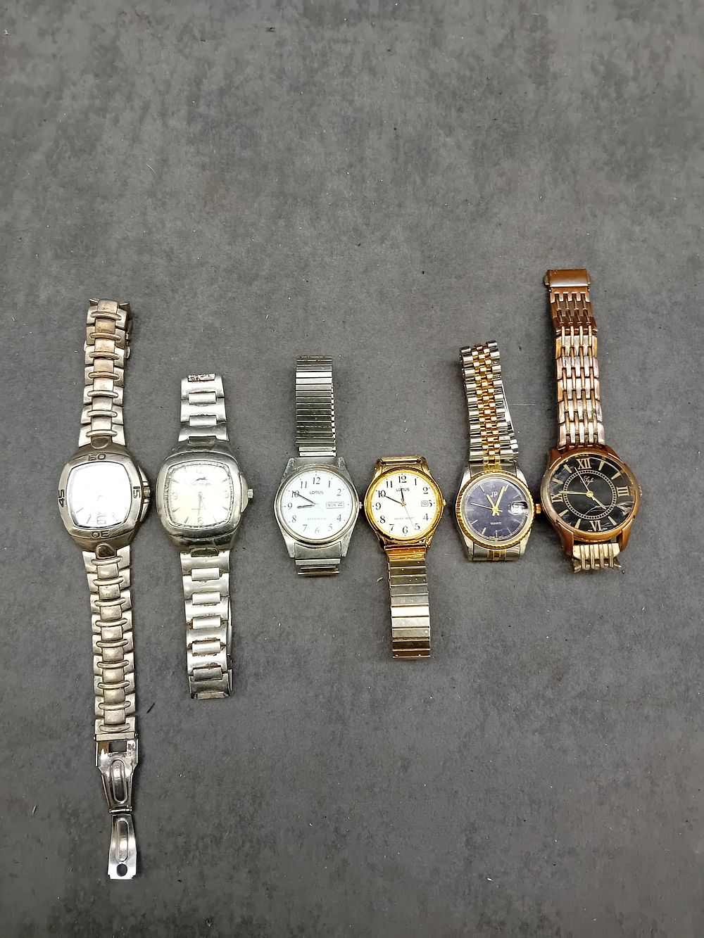 Lot 275: Mixed lot of 6 Gents Watches as pictured...