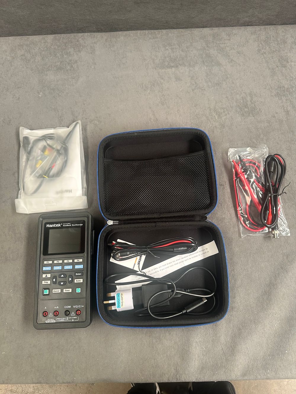 Lot 786: A Hantek 2D42 Handheld Digital Storage Oscilloscope and Multimeter Set