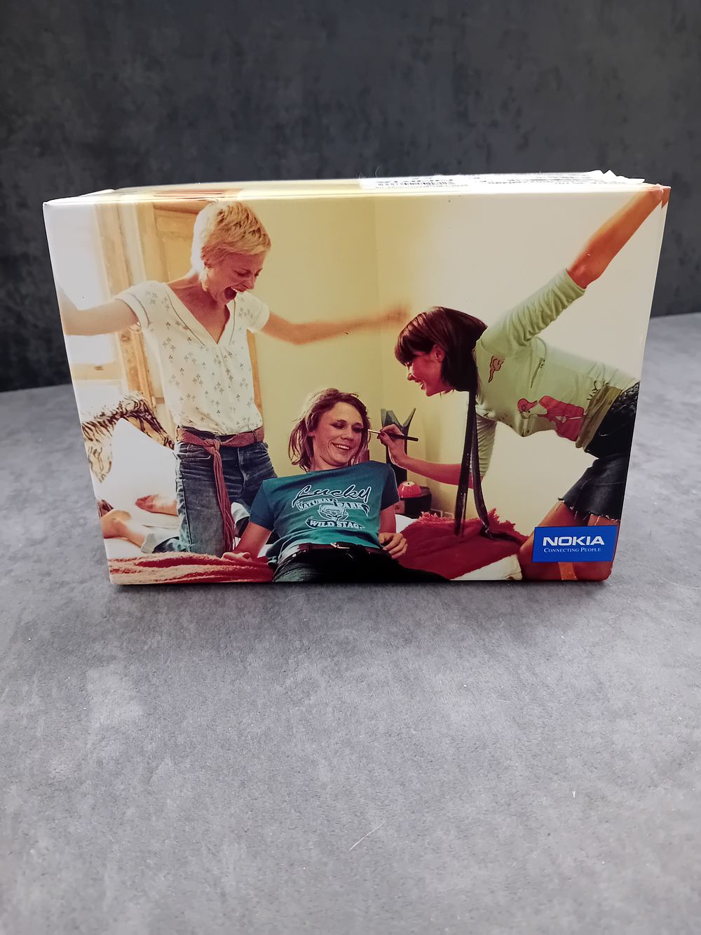 Lot 463: Nokia 3510i complete in box as pictured