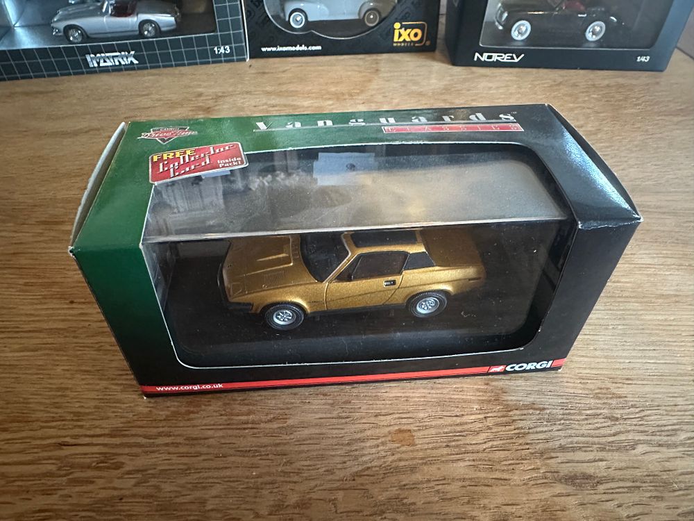 Lot 61: Corgi Vanguards Classics 1:43 Scale Triumph TR7 Pharaoh Gold VA10500