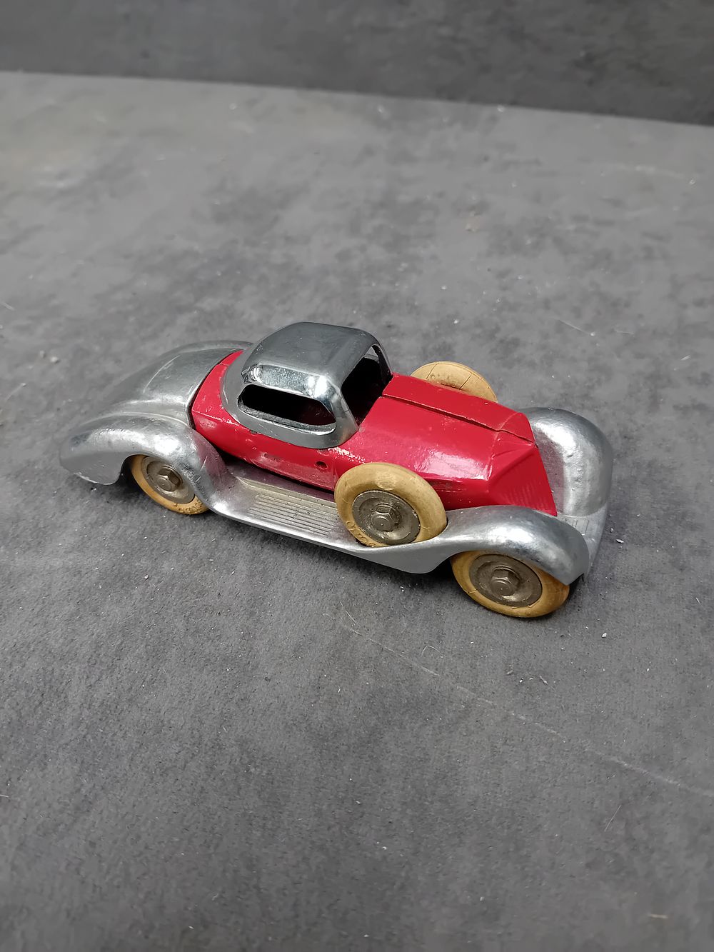 Lot 66: Solido French Die-Cast Six-Wheel Record Car