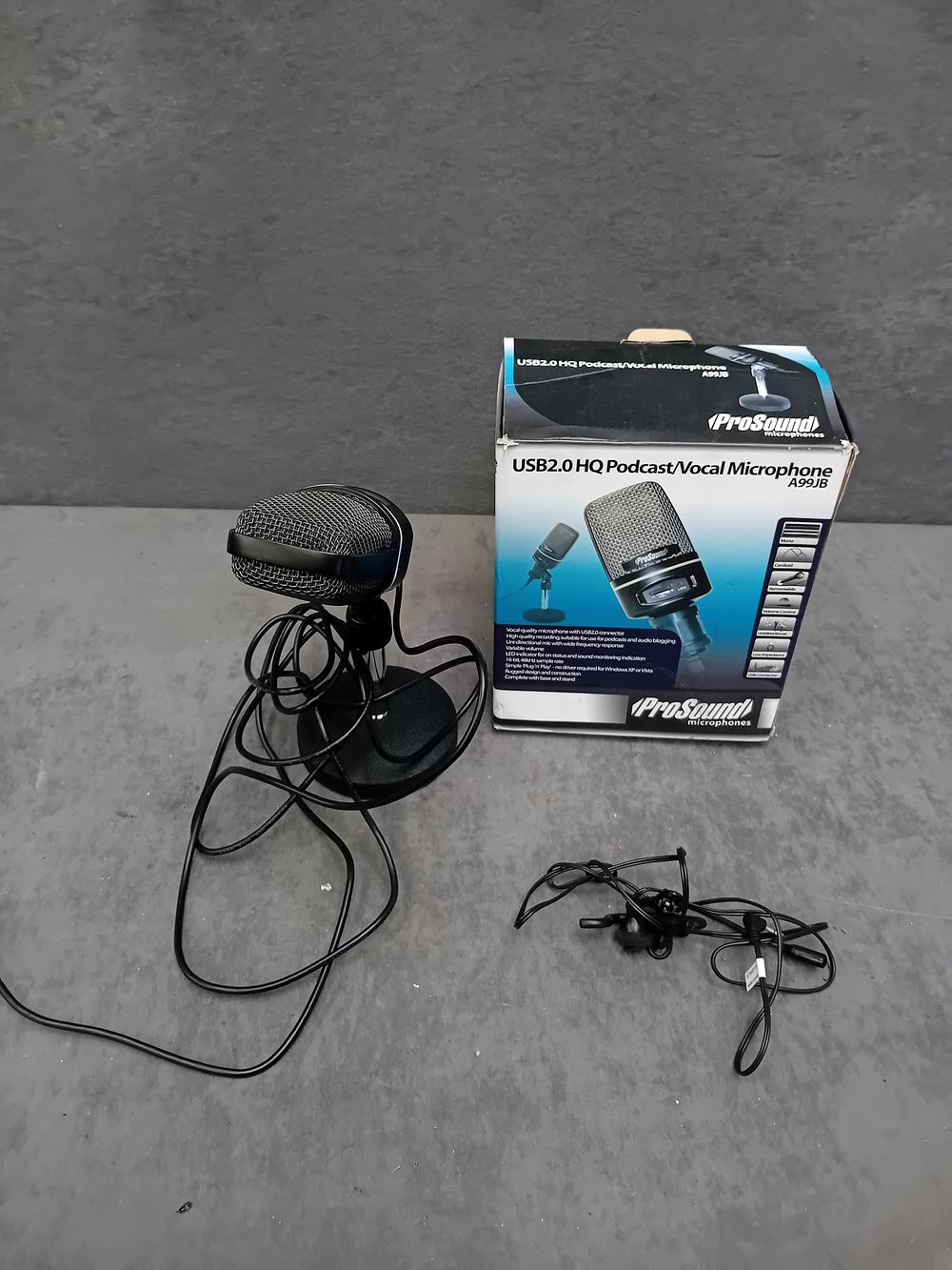 Lot 234: ProSound A99JB USB 2.0 HQ Podcast and Vocal Microphone