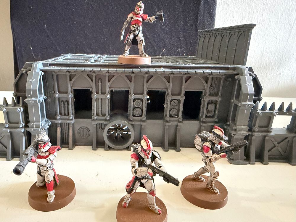 Lot 178: Star Wars Legion squad of 4 combat clones...