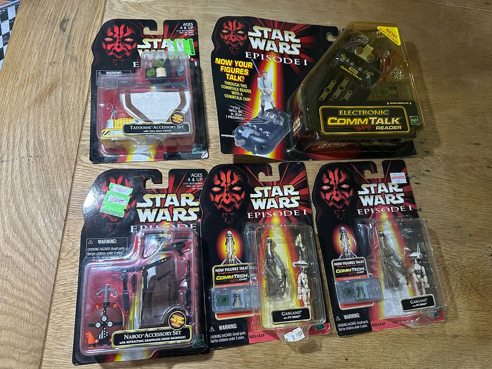 Lot 201: A Collection of Five Hasbro Star Wars Episode I Action Figure Accessory Sets and Electronic CommTalk Reader