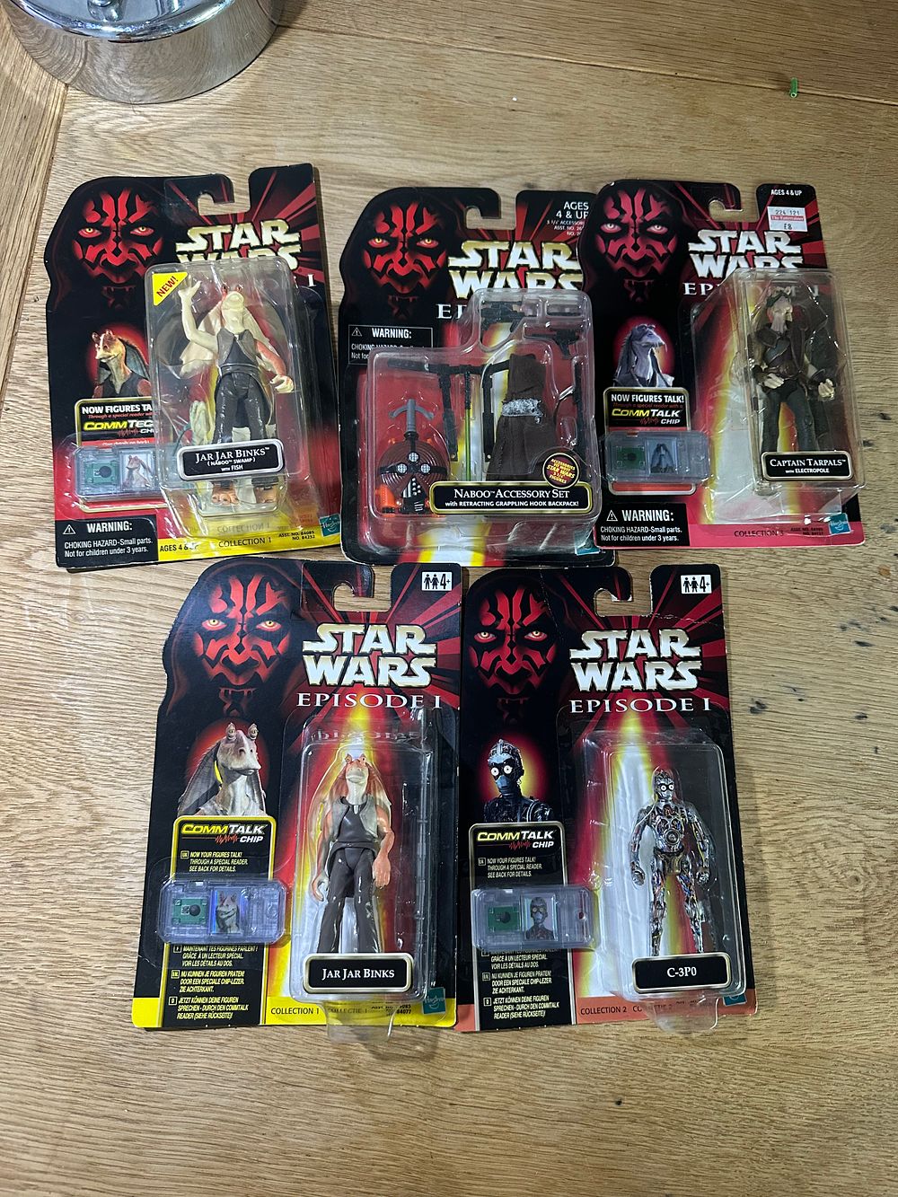 Lot 204: A Lot of Five Hasbro Star Wars Episode I Action Figures and Accessories