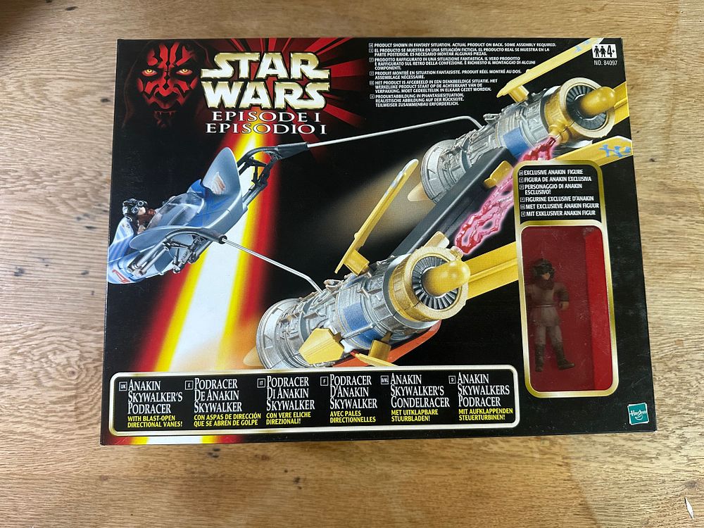 Lot 214: Hasbro Star Wars Episode I Anakin Skywalker's Podracer No. 84097