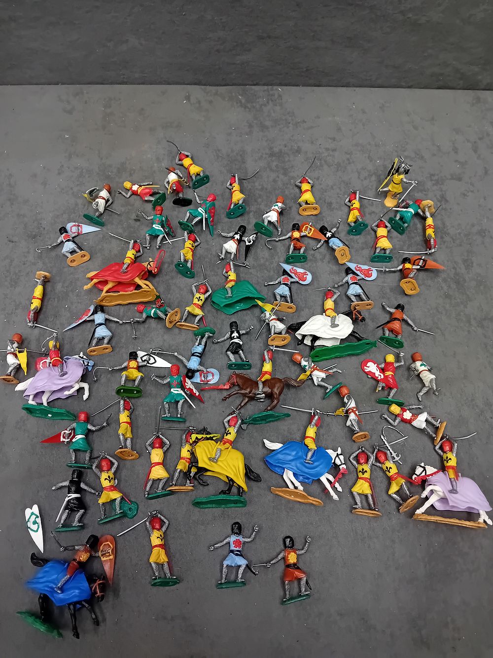 Lot 3: A Collection of Approximately 50 Timpo Plastic Medieval Knight and Horse Figures