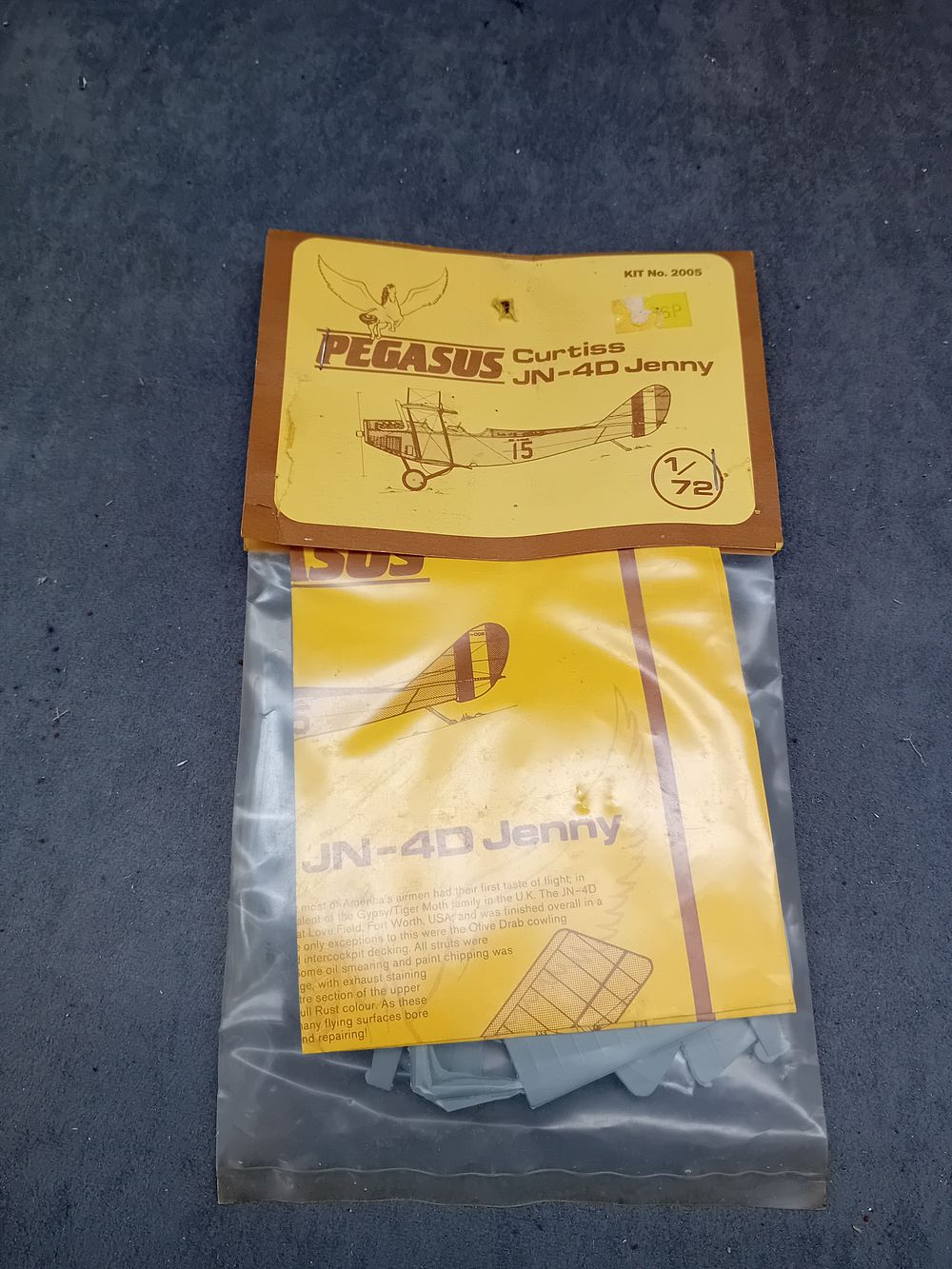 Lot 254: Pegasus 1/72 Scale Curtiss JN-4D Jenny Model Kit, No. 2005