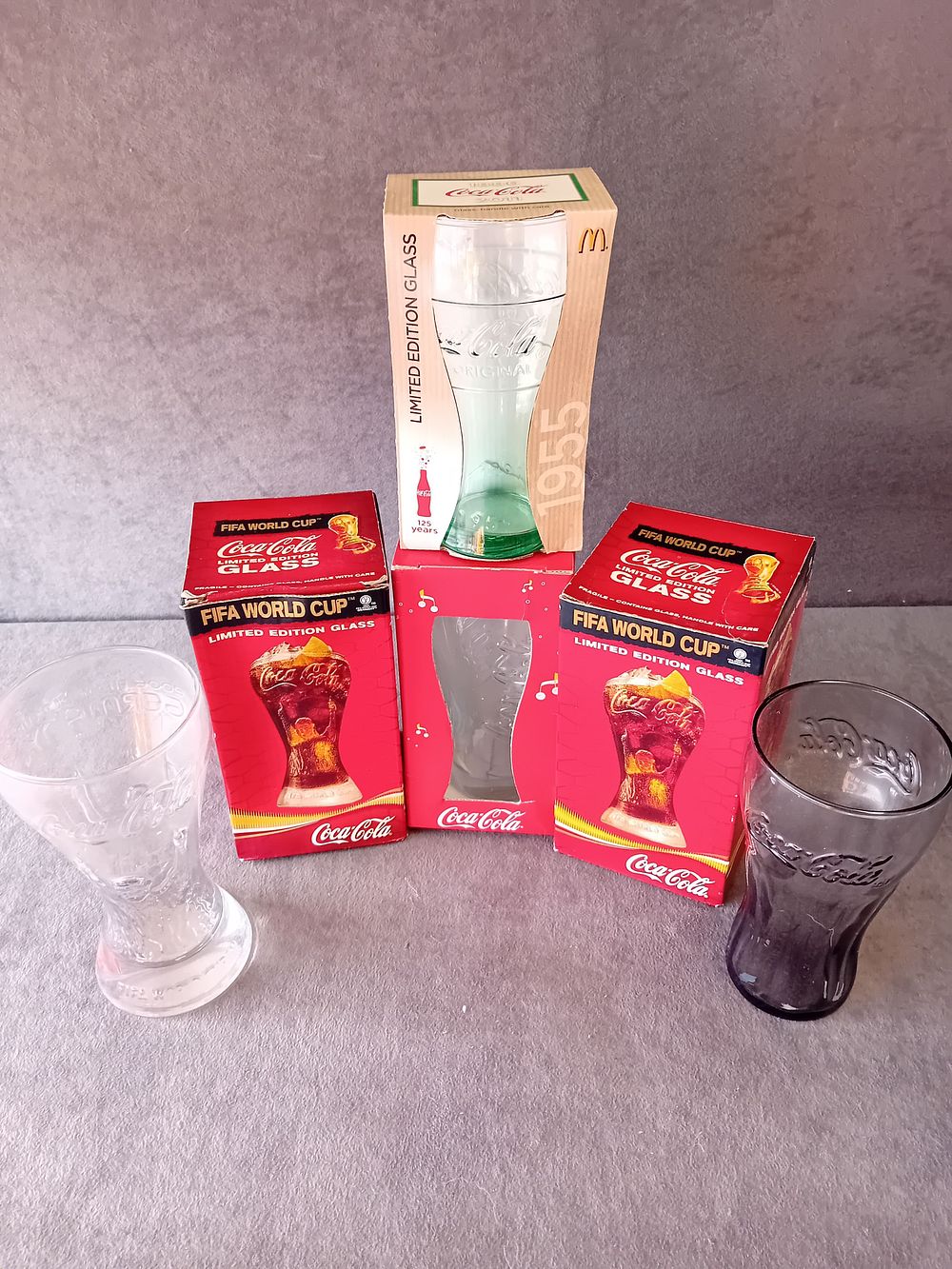 Lot 497: SIX COCA-COLA LIMITED EDITION DRINKING GLASSES
