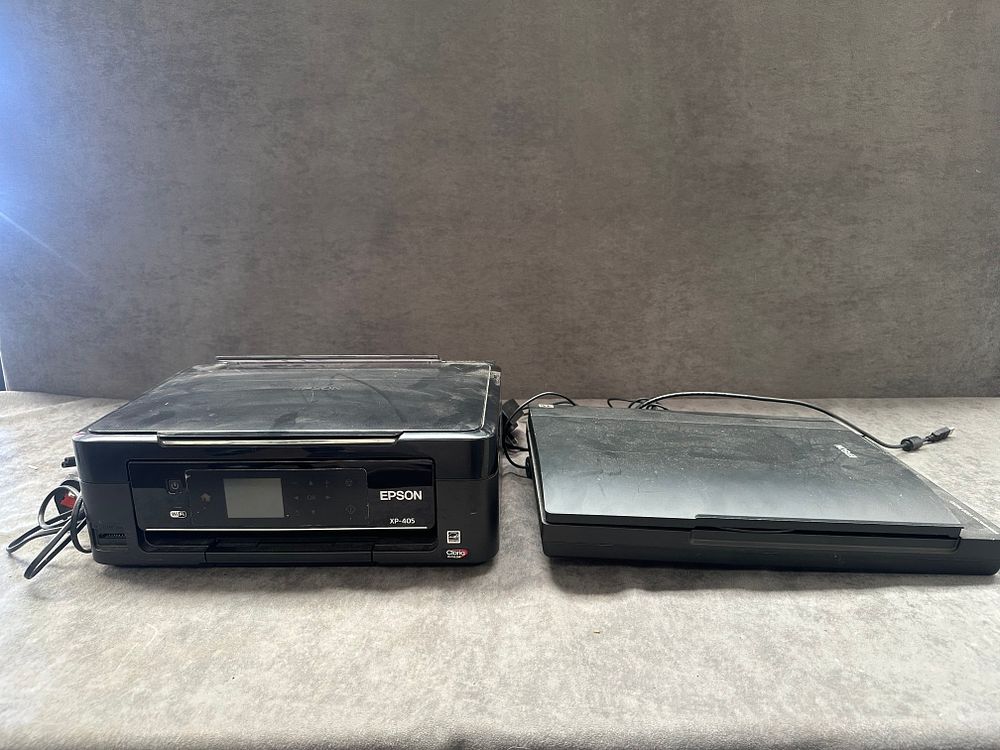 Lot 664: Two Epson Electronic Devices comprising an XP-405 All-In-One Printer and a Perfection Series Flatbed Scanner