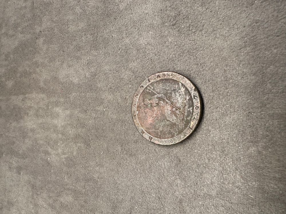 Lot 388: UK George III 1797 Copper Cartwheel Penny
