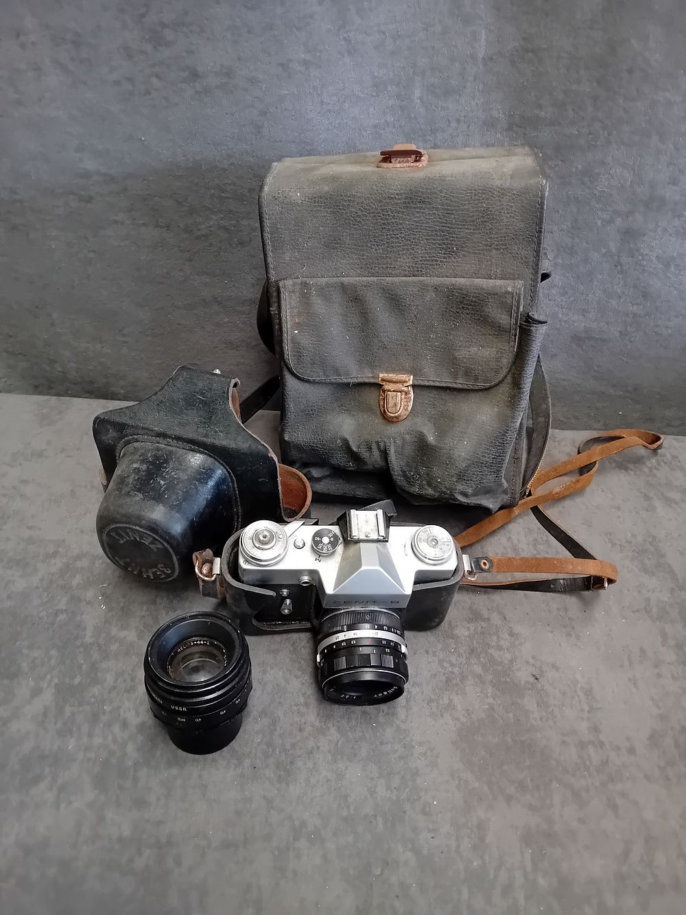Lot 551: An Assortment of Zenit-B 35mm SLR Camera Equipment and Accessories