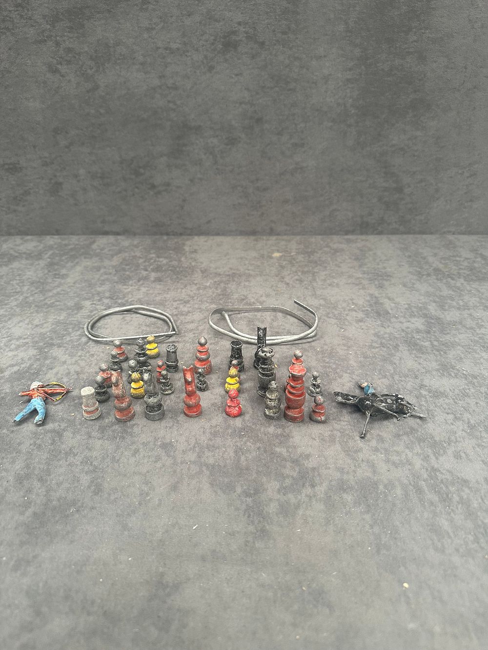 Lot 245: A Collection of Vintage Miniature Lead Figures and Accessories