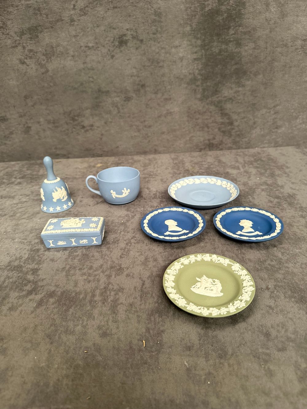 Lot 444: A Seven Piece Collection of Jasperware Decorative Items